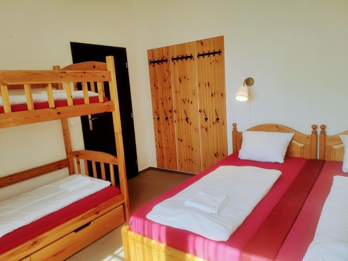 Apartmanovy Dum Pastak Loucna nad Desnou Ngoại thất bức ảnh