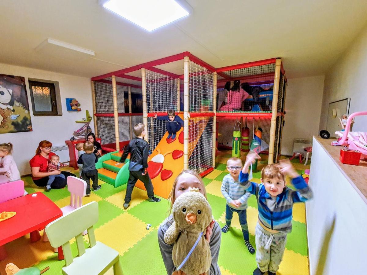 Apartmanovy Dum Pastak Loucna nad Desnou Ngoại thất bức ảnh